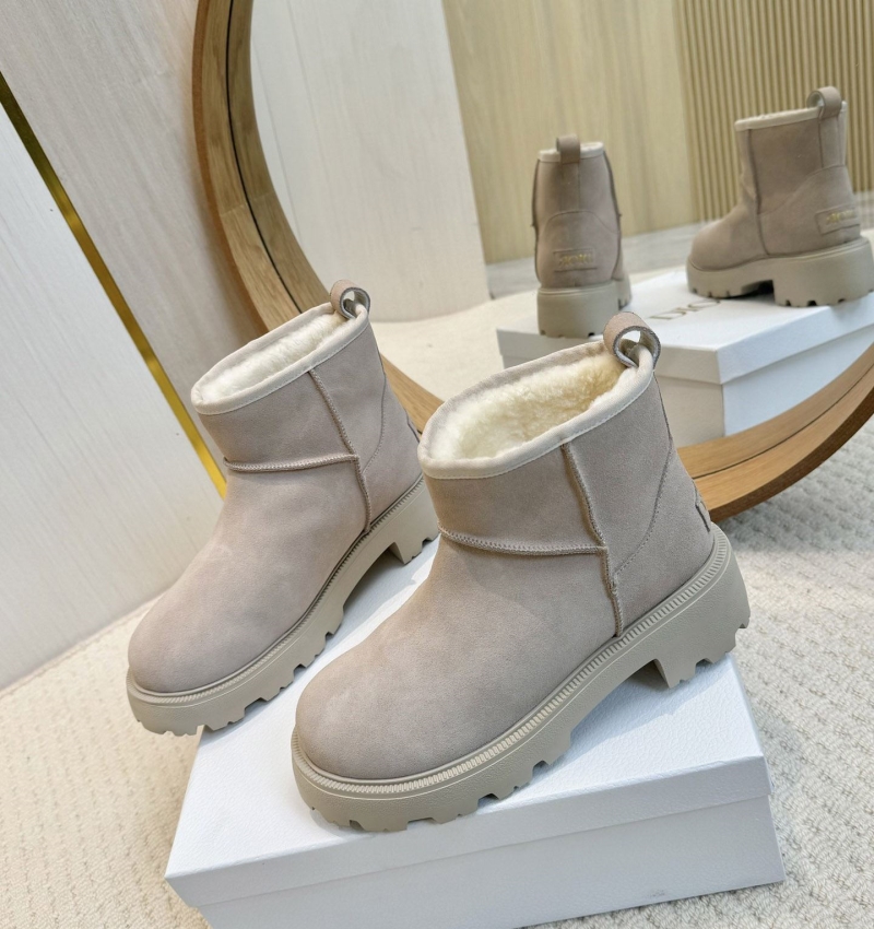 ch**an D*or boots